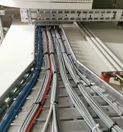 Effiziente Kabelrinnen für Industriehallen und Gewerbe in Wächtersbach und deutschlandweit