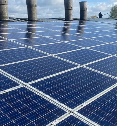 Fachgerechte PV- und Solarreinigung in Bremen, Garrel und Oldenburg