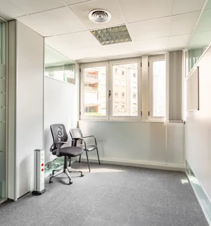 Festinstallierte Glaswände für Büros,professionelle Lösungen Karlsruhe