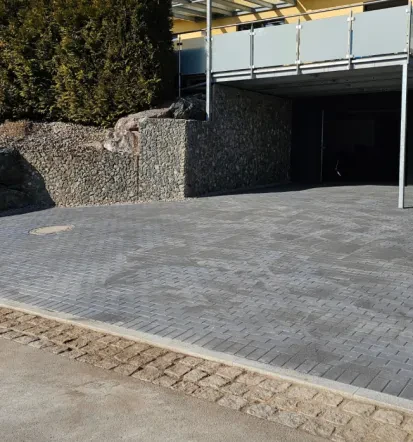 Hochwertige Pflasterarbeit im Umkreis Breisgau