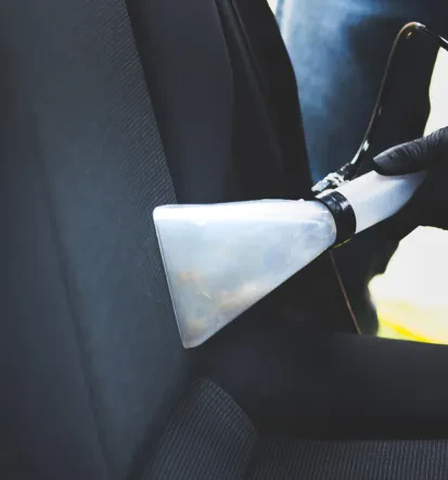 Professionelle Autoreinigung mit Abholung in Nürnberg und Umgebung