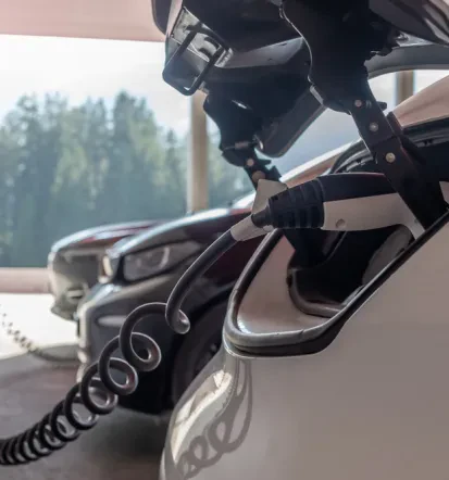Erstklassige Installationen für mehr Elektromobilität in Steinbach