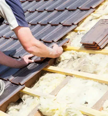 Zuverlässige Experten für Dachdeckerarbeiten im Landkreis Düren
