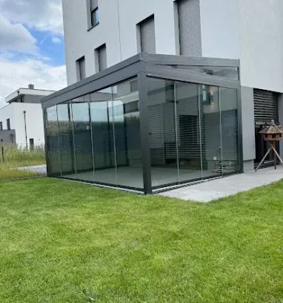 Hochwertiger Glas-Wintergarten in Kelsterbach
