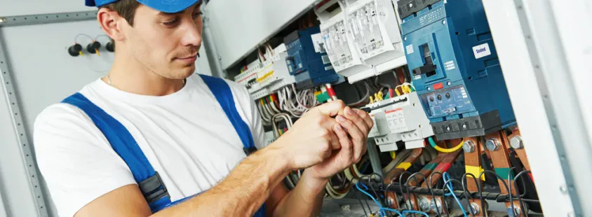 Professionelle Elektroinstallation für Smart-Home-Integration und moderne Haustechnik in Weinsberg