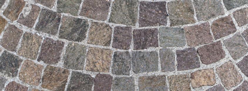 Professionelle Verlegung von Pflastersteinen in Privatgärten in Hungen und Umgebung