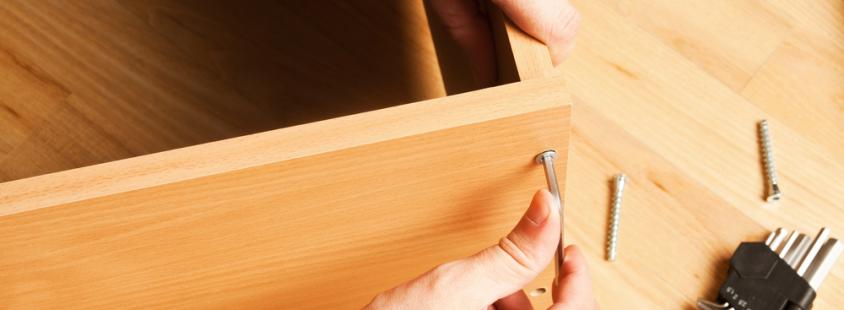 Schneller Auf- und Abbau von Büromöbeln für Umzüge in Rhein-Main