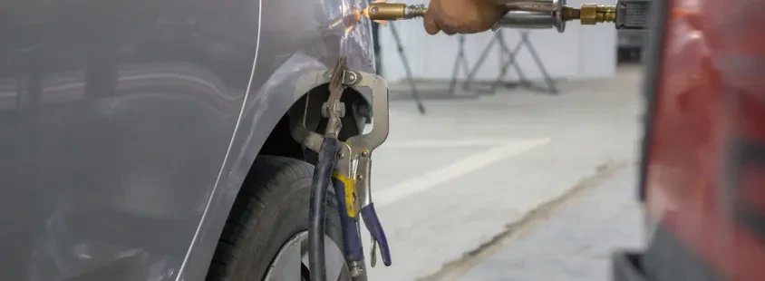 Schnelle Reparatur geringer Schäden in Niepars