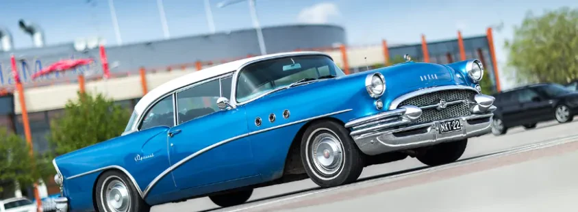 Zuverlässiges Transportieren von Oldtimern vom Profi in Düsseldorf, Deutschland und Europa