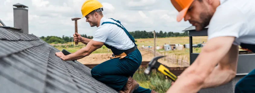 Dachdecker und Dachbau