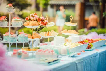 Hochzeit auf dem Teller – So wählen Sie das perfekte Hochzeitscatering aus