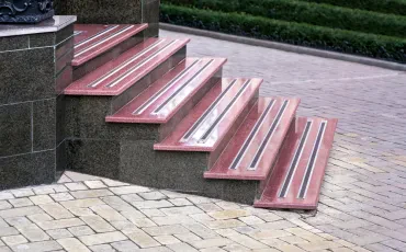 Rutschfeste Außenfliesen, sicher, stilvoll und langlebig