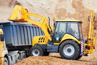 Schwere Baumaschienen, lohnt sich Mieten oder Kaufen mehr?