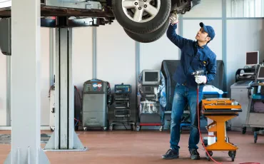 Was Sie wissen sollten, bevor Sie eine KFZ Autowerkstatt in der Nähe aufsuchen