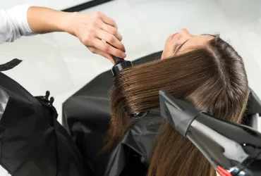 Haarverlängerung Friseur für Fülle und Natürlichkeit