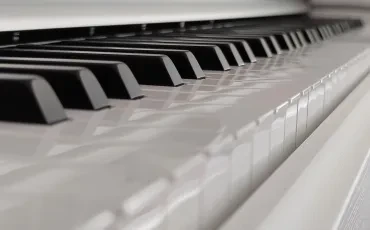 Musikinstrumente online kaufen: guter Klang beginnt zu Hause