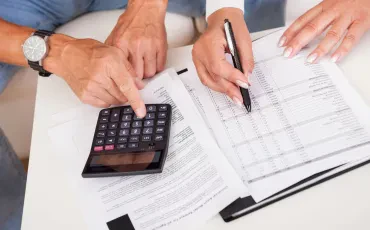 Beste Steuerberater Deutschland: Warum Kompetenz, Vertrauen und strategisches Denken heute über finanzielle Stabilität entscheiden 