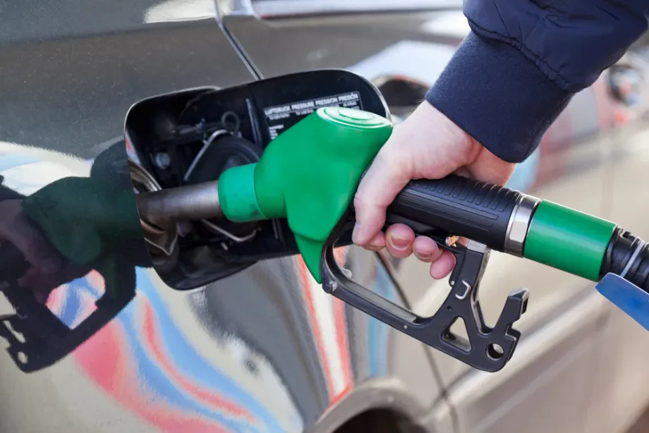 Billig Benzin tanken - bewusste Entscheidung für nachhaltige Mobilität und spürbare finanzielle Entlastung