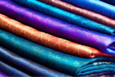 Stoff für Vorhänge – die Quelle für Harmonie, Licht und Wohngefühl