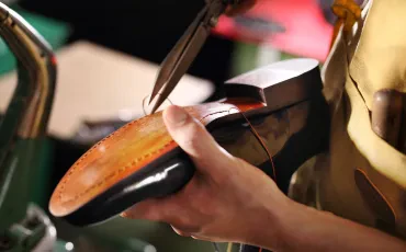 Schuhe reparieren lassen - bewusster Schritt für Werterhalt, Komfort und nachhaltige Lebensweise