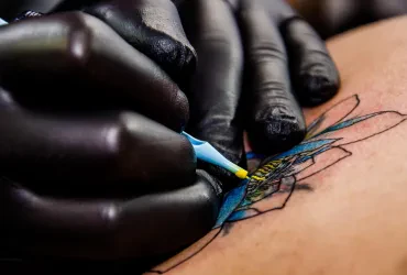 Tattoo Salon als Raum für Kunst und Identität