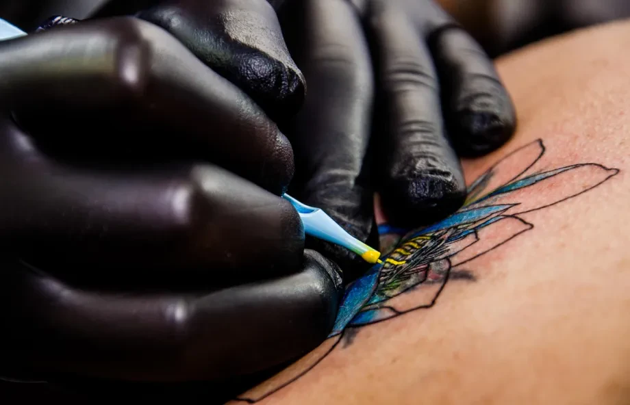 Tattoo Salon als Raum für Kunst und Identität