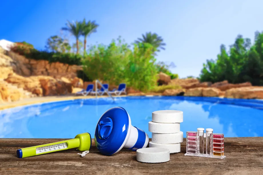 Pooltechnik und -zubehör: Funktion, Sicherheit und moderner Badespaß