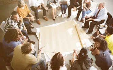 Organisationen und Vereine: Gemeinschaft, Engagement und gesellschaftliche Aktivitäten