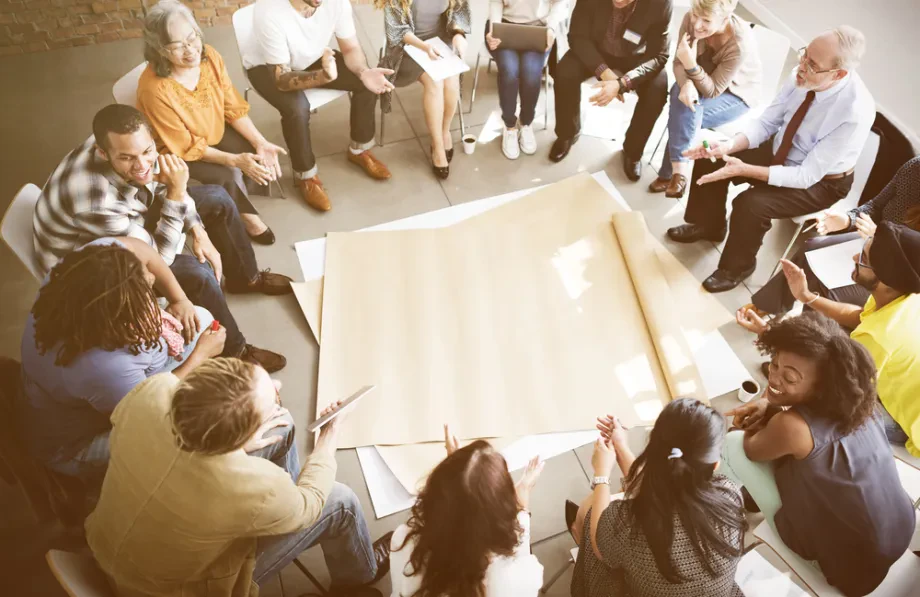 Organisationen und Vereine: Gemeinschaft, Engagement und gesellschaftliche Aktivitäten