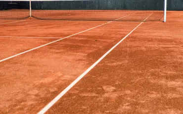 Sportzentren und Sportplätze: Infrastruktur für Training, Wettkampf und Freizeit