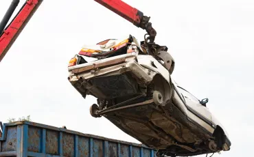 Autoverwertung: Recycling, Umweltverantwortung und fachgerechte Fahrzeugentsorgung