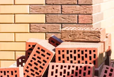 Baumaterialgeschäfte: Versorgung, Beratung und Produkte für Bauprojekte