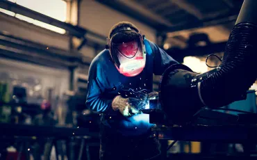 Schweißen und Schweißgeräte: Metallverbindungen in Industrie und Handwerk