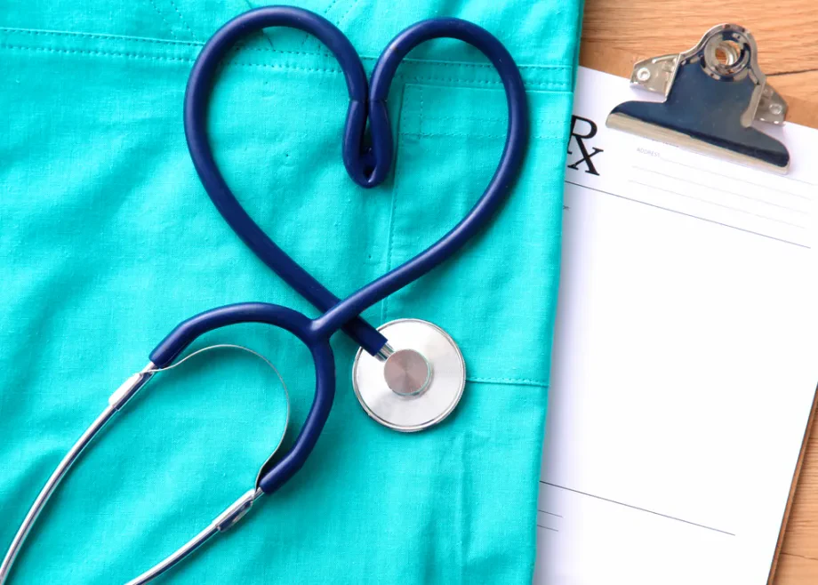 Gesundheitseinrichtungen und –dienste: Struktur, Aufgaben und gesellschaftliche Bedeutung