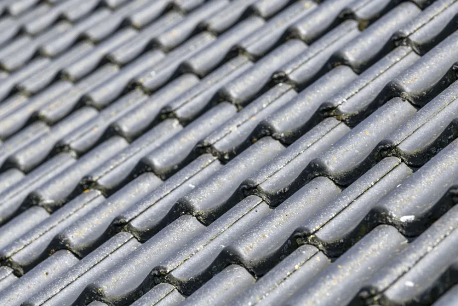 Betondachsteine und Betondachziegel