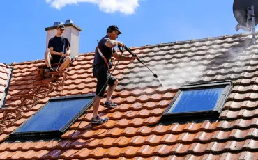 Fassadenreinigung und Dachreinigung