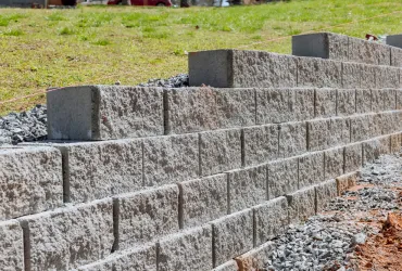 Was Sie über Betonzäune wissen müssen